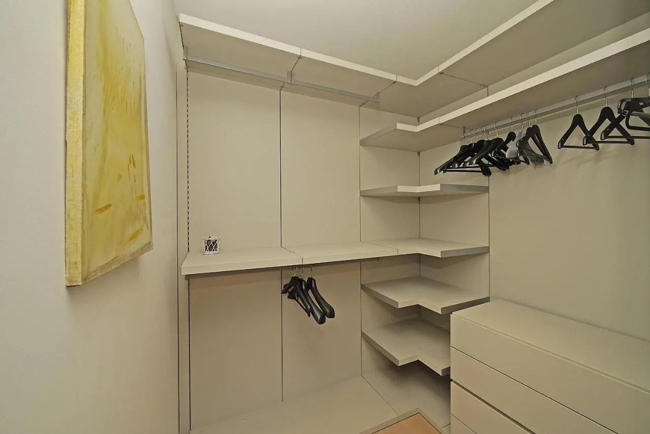 Bristol Exclusive 2-5 By Wonderful Italy Apartment Lonato